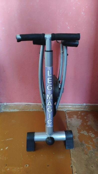 Тренажёр Leg magic