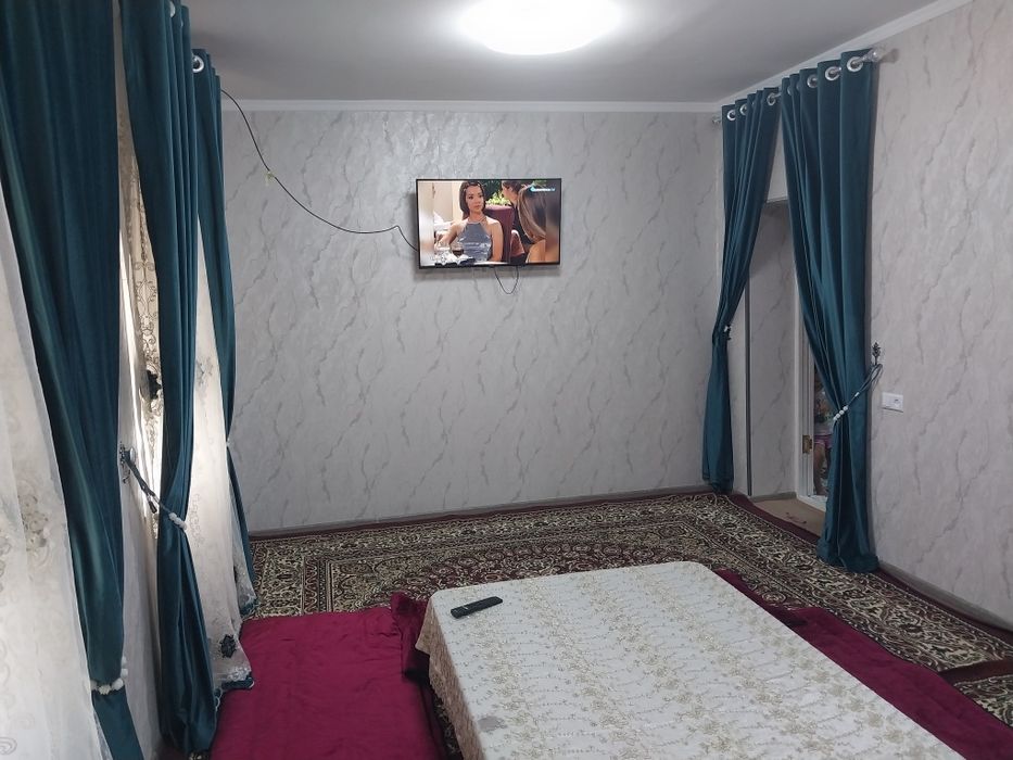 Qibrey sentrda uchastka sotiladi