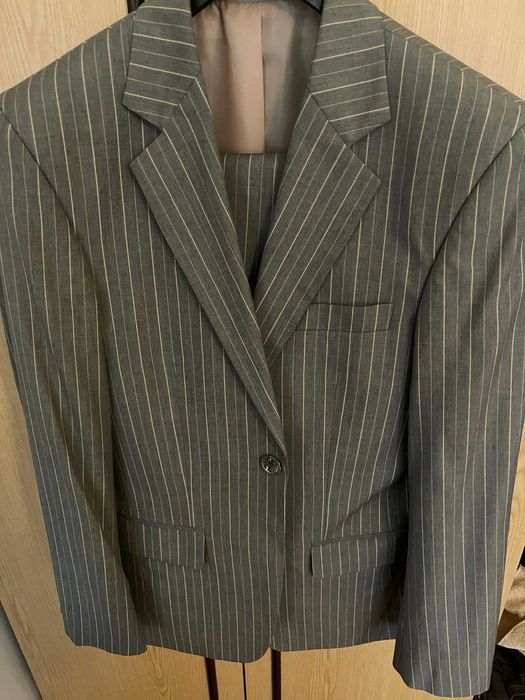 Мъжки костюм EUR 46