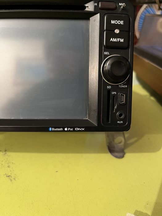 Автомобильная магнитола 2din