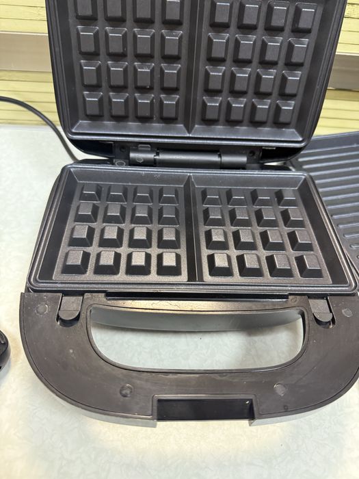 Уред за сандвичи Philips HD2350/80