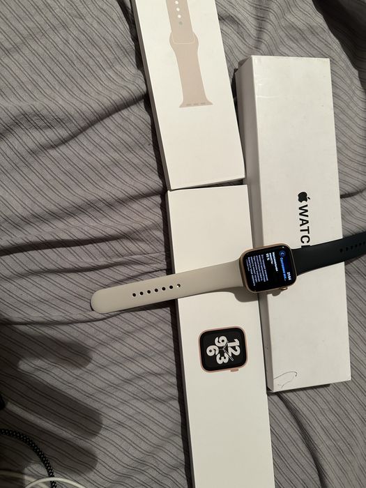 Apple Watch SE 44mm