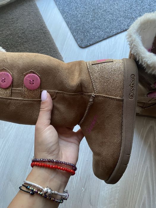 cizme skechers tip ugg