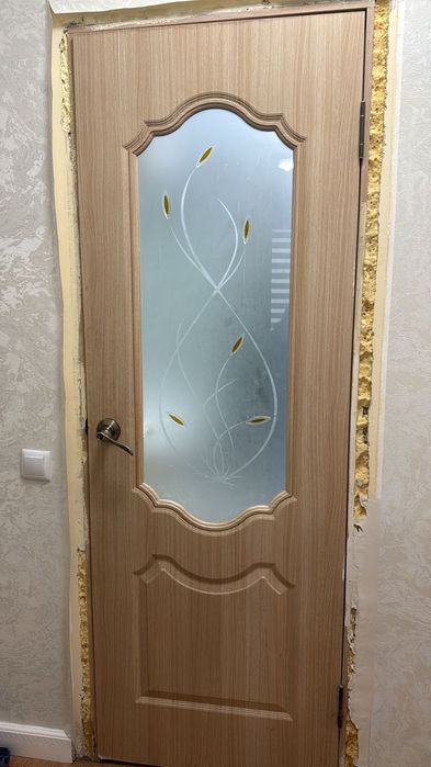 продам двери дешево