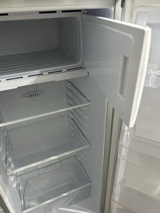 Продаю холодильник Бирюса в отличном состоянии