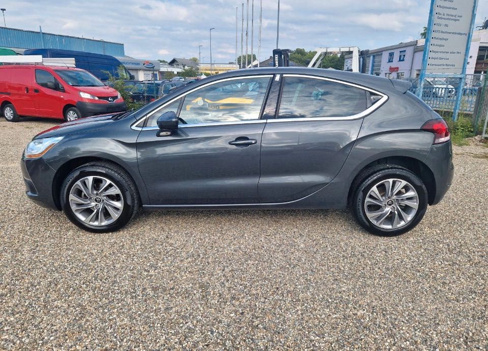 Citroen DS4 - 1.6 VTi benzină, 120 cp, cross-over 2014