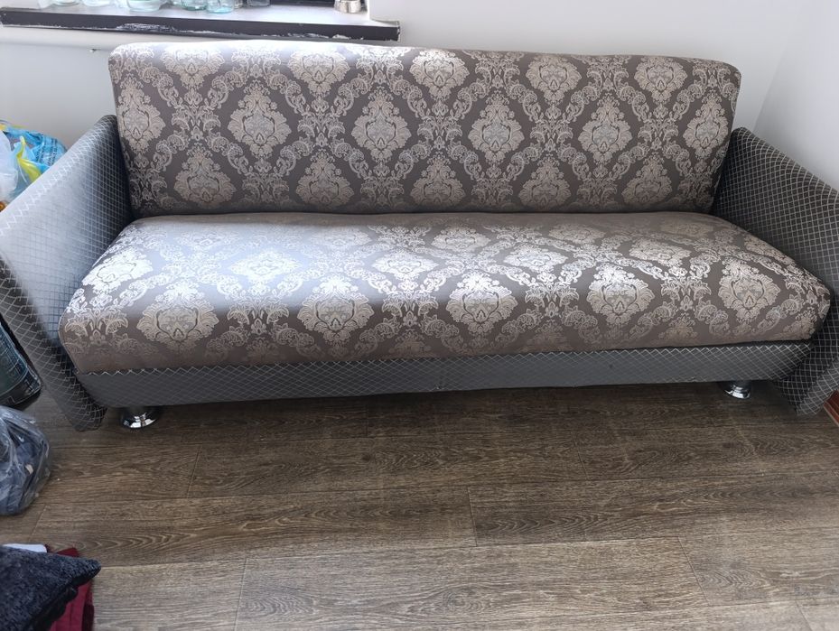 2 Дивана советских книжка и 2 кресла