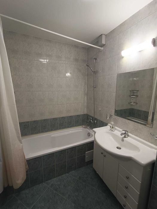 Дава се под наем Двустаен апартамент в Ахелой - 65 кв.м за 648.21 € - Снимка #11