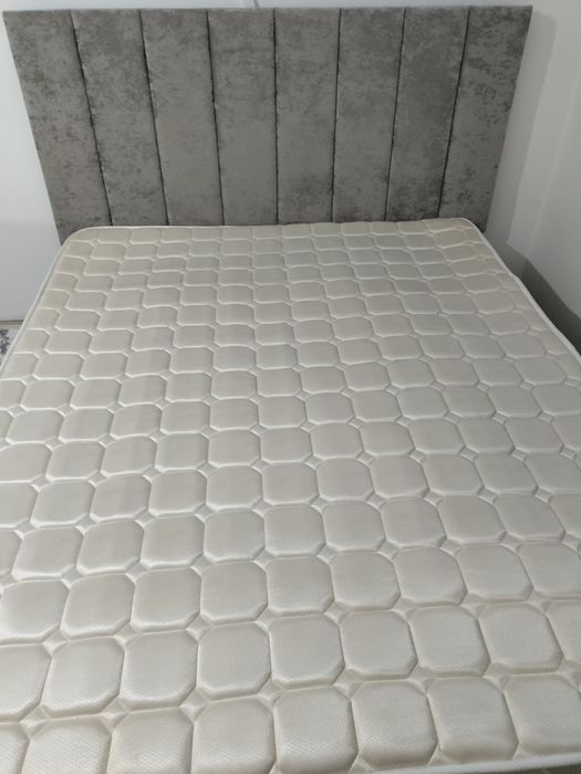 Двухспальная кровать