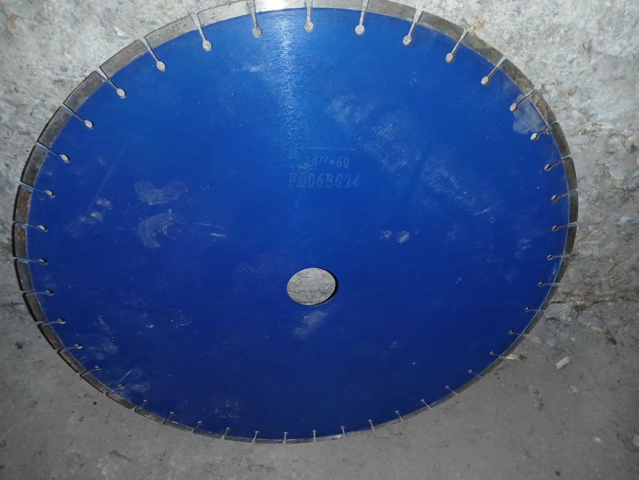 Продавам диск за рязане