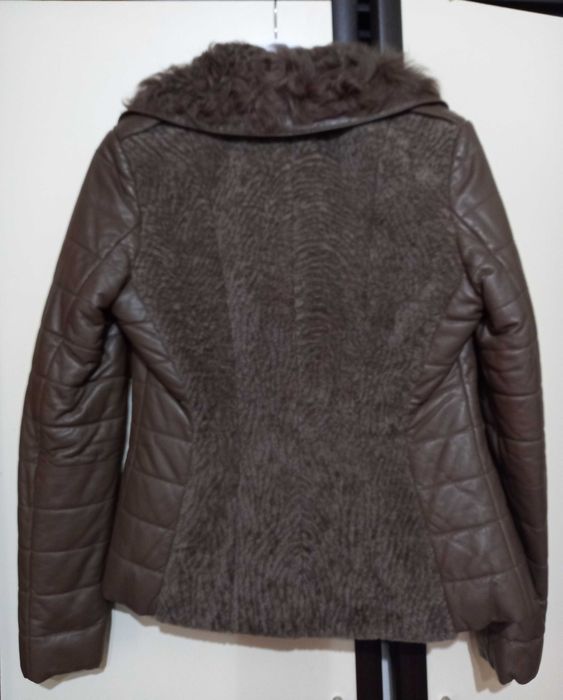 Куртка женская кожаная новая 44 размера