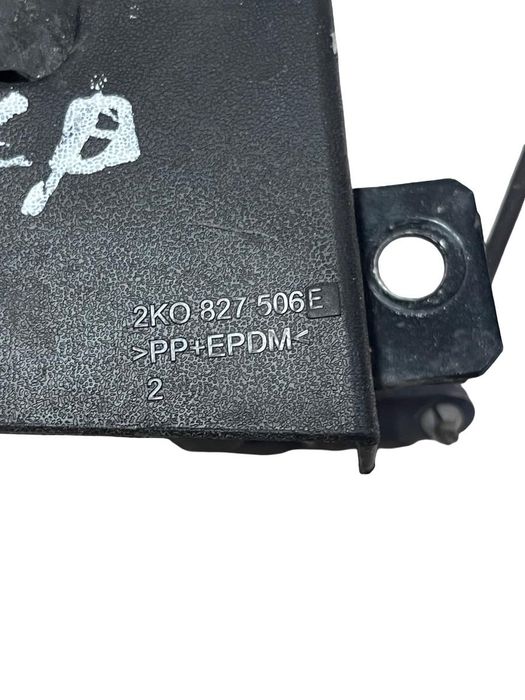 Broasca Usa Dreapta Spate Jos Volkswagen Caddy Iv Box Saa, Sah 2015 - > 2K0827506E