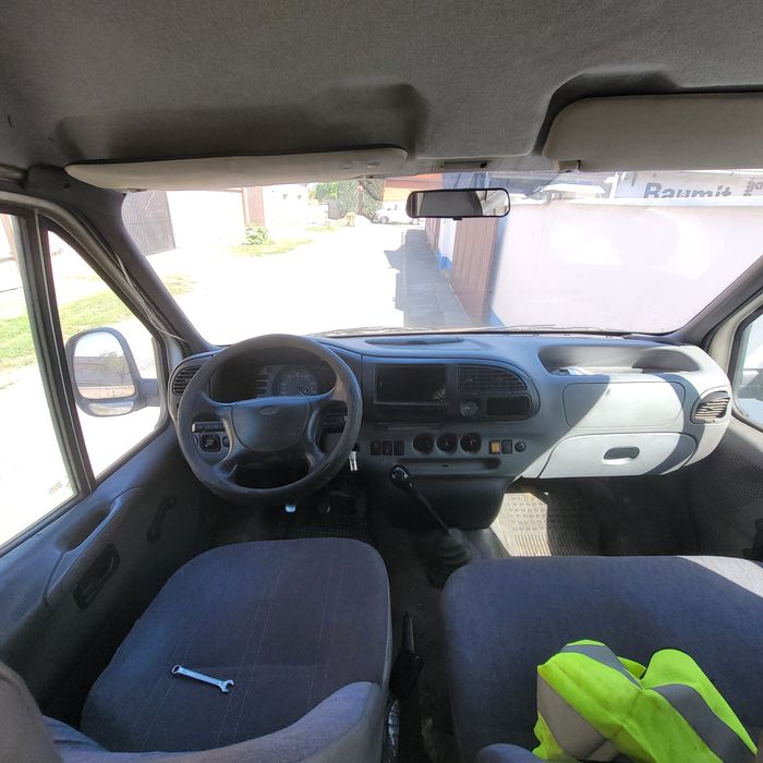 Ford transit 2.5