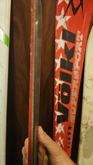 Ски, Elan, atomic, völkl