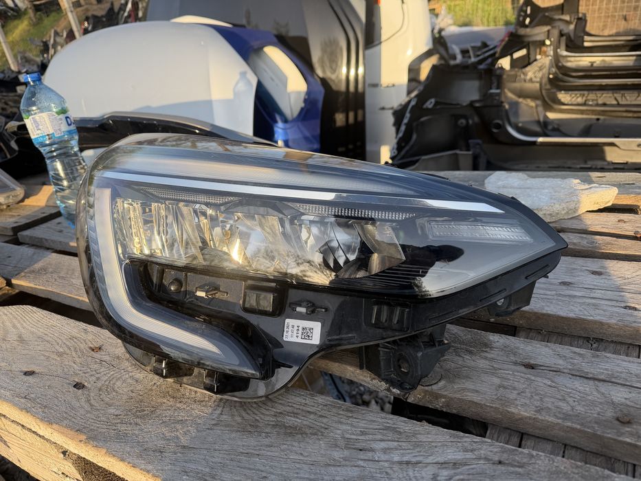 Фар Renault Clio 5 Full led 2019 год.-