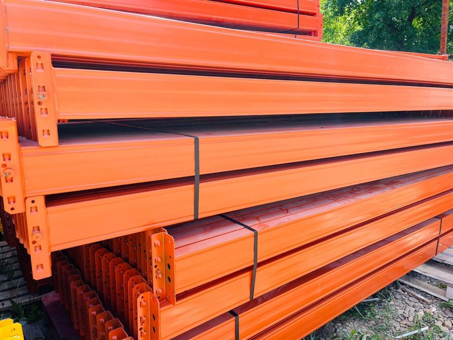 Rafturi metalice pentru paleti