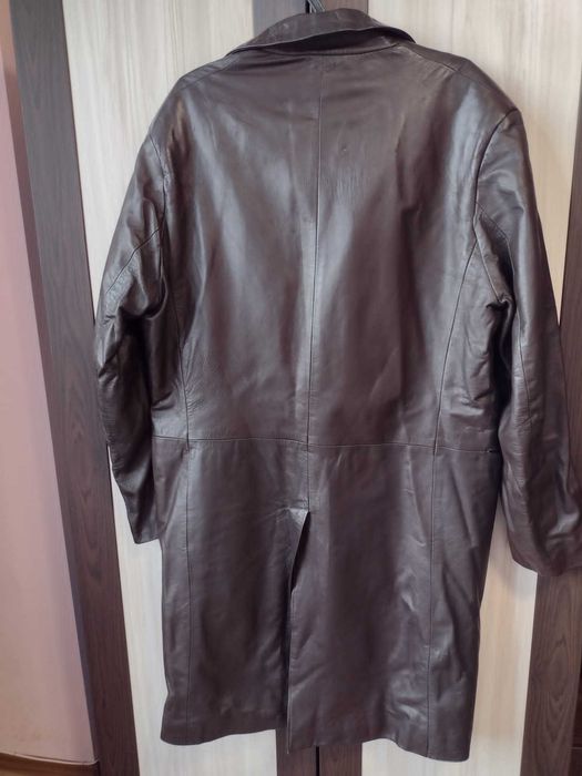 Дамско кожено манто