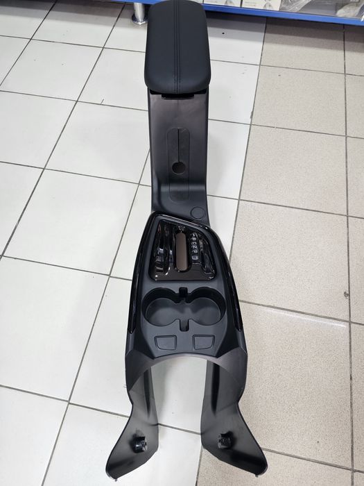 Spark bar Onix dizayn