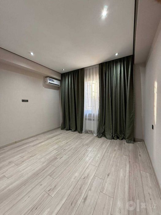 Продается Townhouse, 4 комнаты- Гостиница Россия | Яккасарайский район