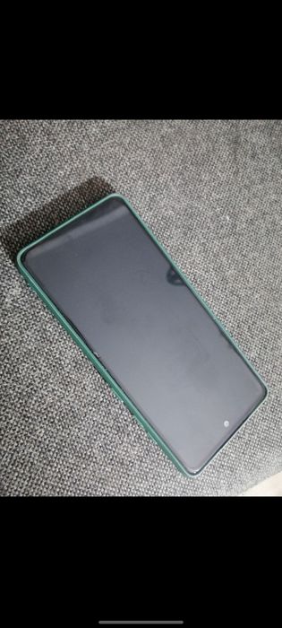 Samsung s20 fe продам