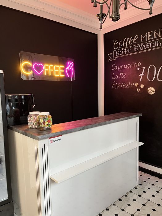 Сдаются места для мастеров в действующем салоне!