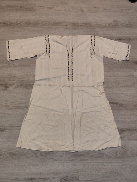 Ie, costum tradițional vechi