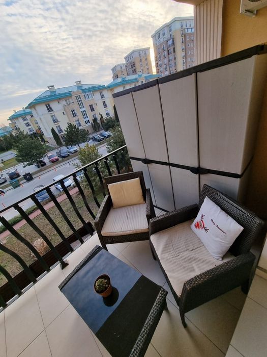 Propietar, Inchiriez apartament 2 camere utilat in Cosmopolis loc  par