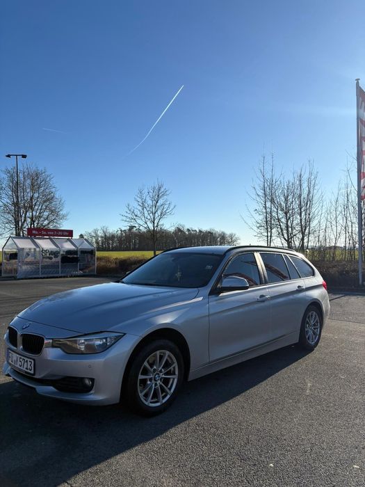 BMW seria 3 Model 318 d euro 5