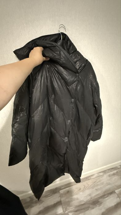 Продам пуховик massimo dutti L