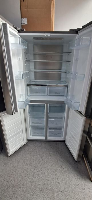 Frigider side by side Hisense 4 usi  import GERMANIA Garanție DB133