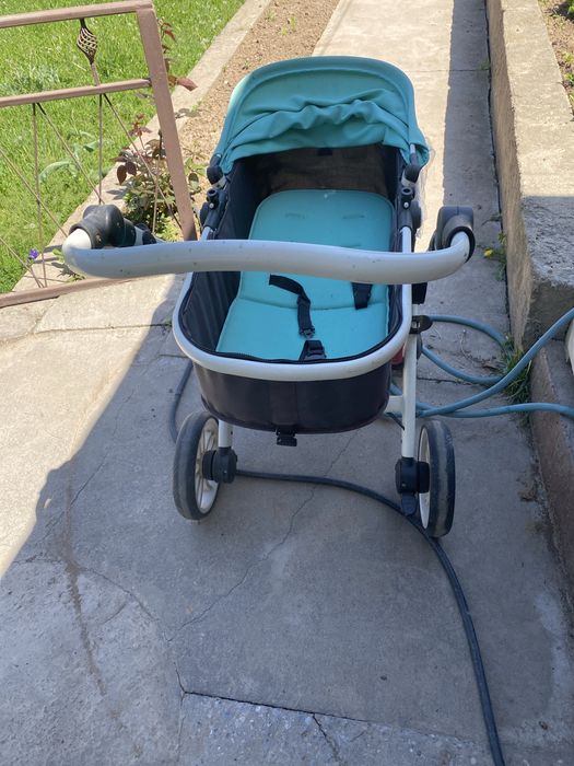 Коляска и качеля