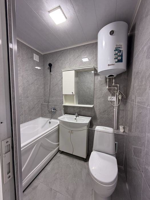 Vokzalda 2 xona skvaznoy kvartira sotiladi 3 etaj urtada