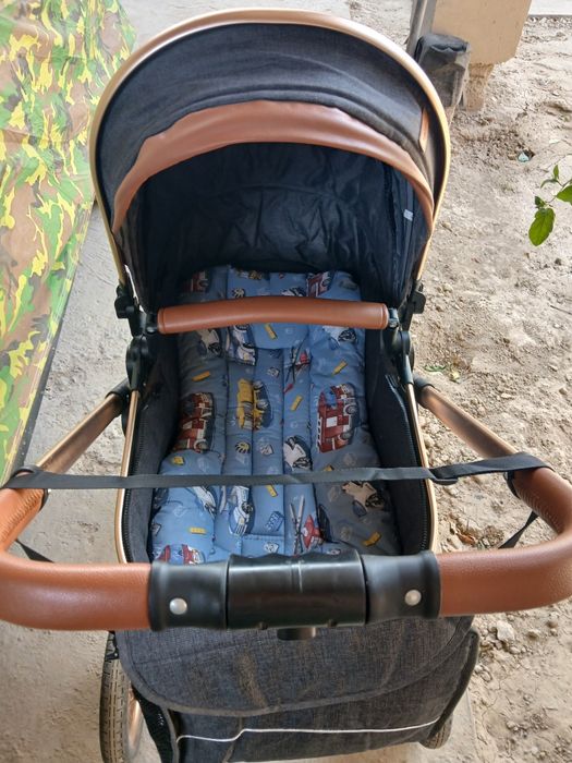 Коляска новая брала за 55тыс продам за 35