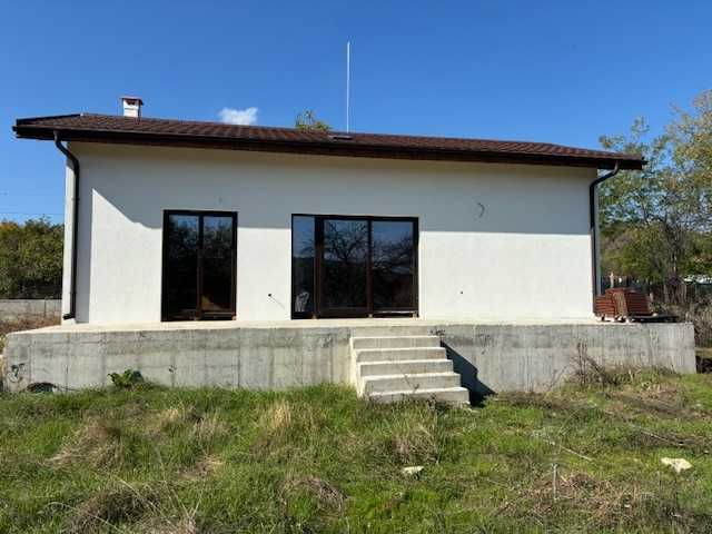 Услуги с багери 3т и 5т фадрома 3т  самосвал 5т.