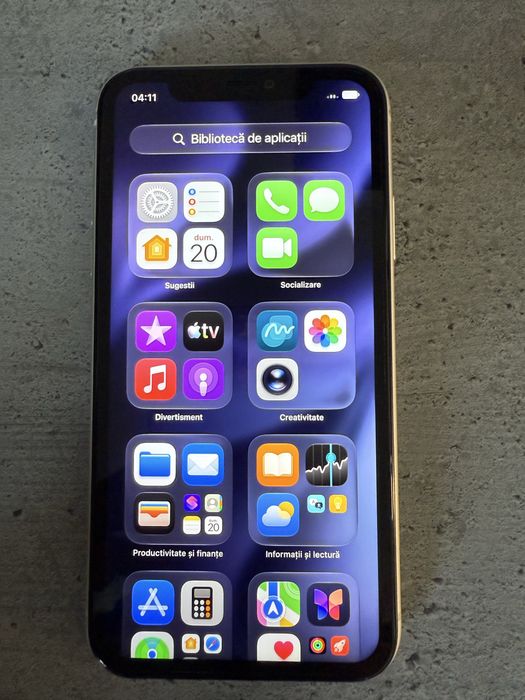 vând Iphone 11 , detalii în privat.