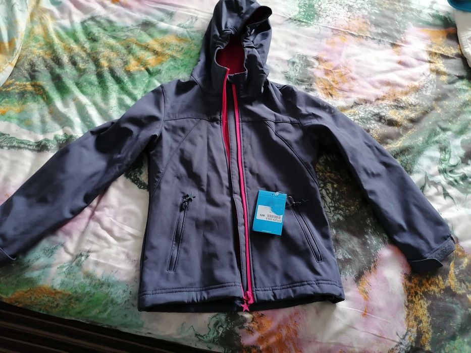 Детски якета два броя