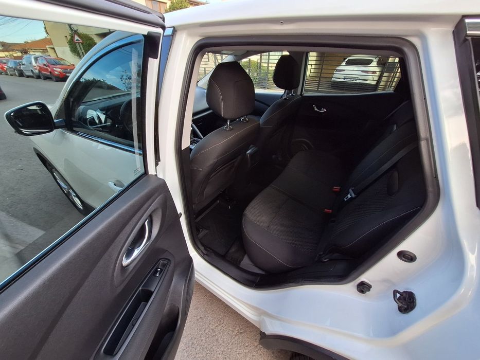 RENAULT KADJAR * 2017 * CUTIE AUTOMATĂ * 70.000 KM * STARE CA NOUĂ * Unic Proprietar