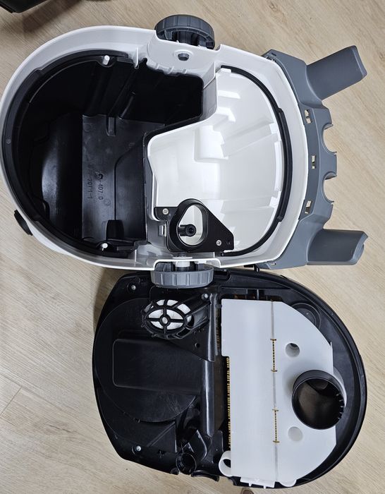 Моющий пылесос Karcher SE 6.100