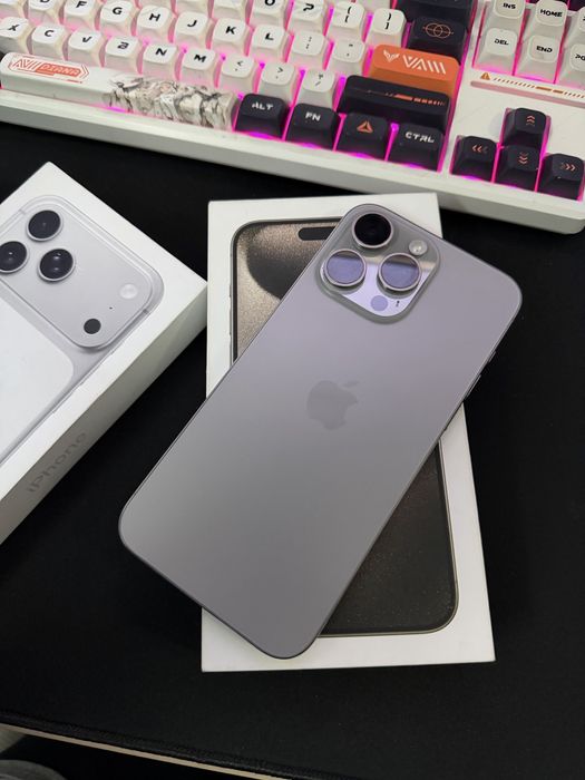 Iphone 15pro max natural titan, 256 gb, sim+e-sim full komplekt, ideal