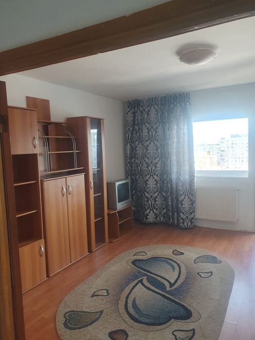 Apartament 3 camere de inchiriat