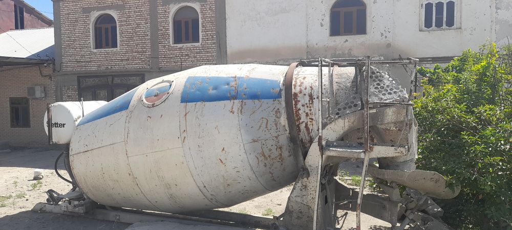 Бетоносмеситель 10кубалик