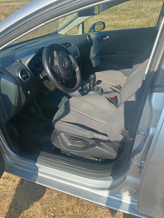 SEAT Leon 2006 — imagine 3