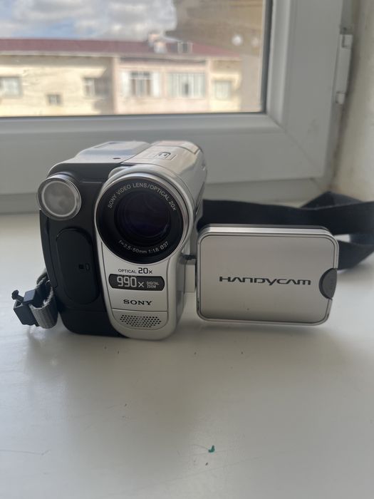 Sony Handycam CCD-TRV238E сатылады.
