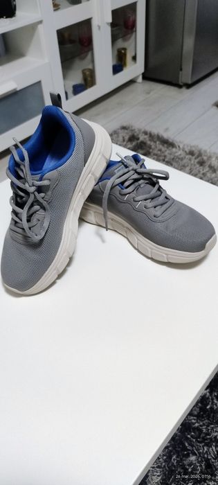 Skechers unisex mărimea 40