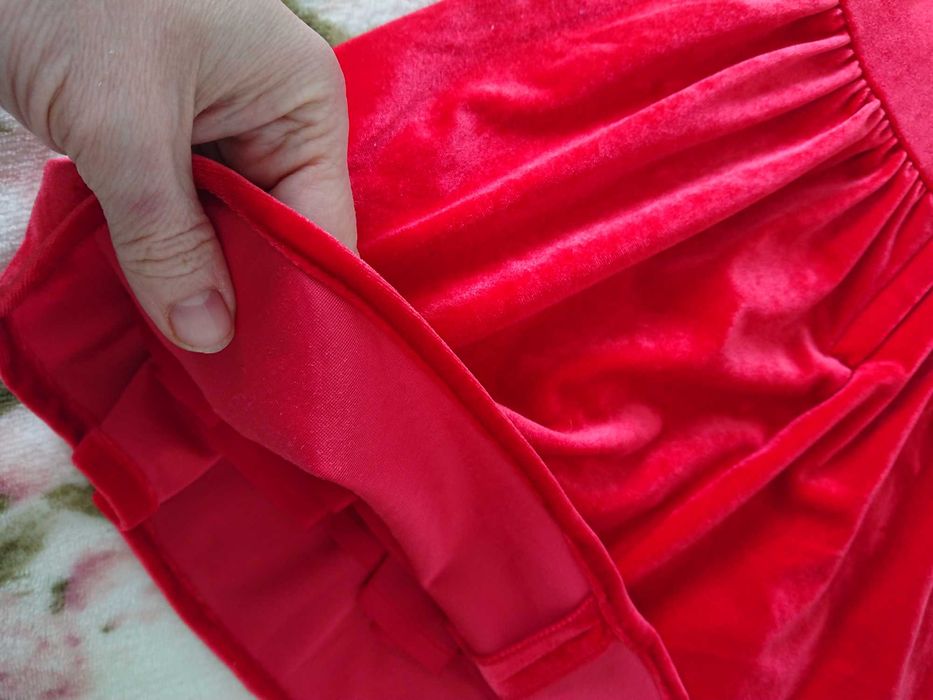 Rochie velur/catifea rosie, H&M, fete 1-1.5 ani, 12-18 luni, 80-86 cm