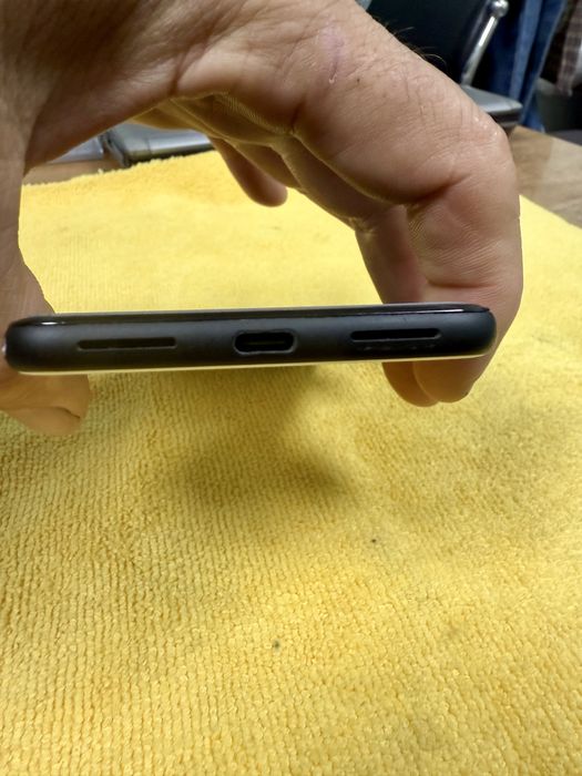 Продавам Google Pixel 4XL 64GB