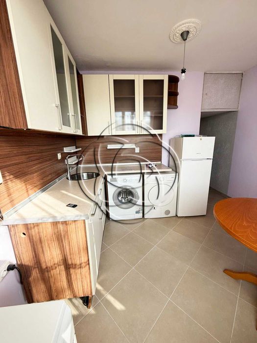 Дава се под наем Двустаен апартамент в София, Дружба 1 - 80 кв.м за 698.19 € - Снимка #1