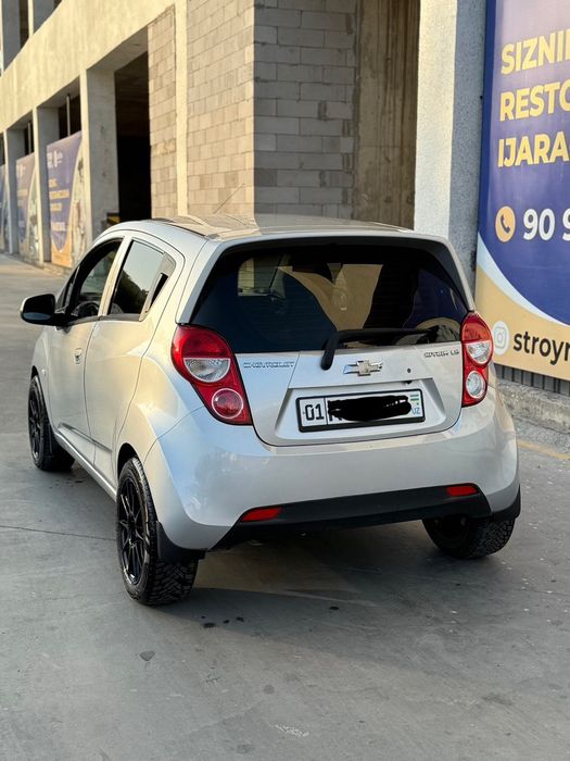 Arenda vikup Spark avtomat