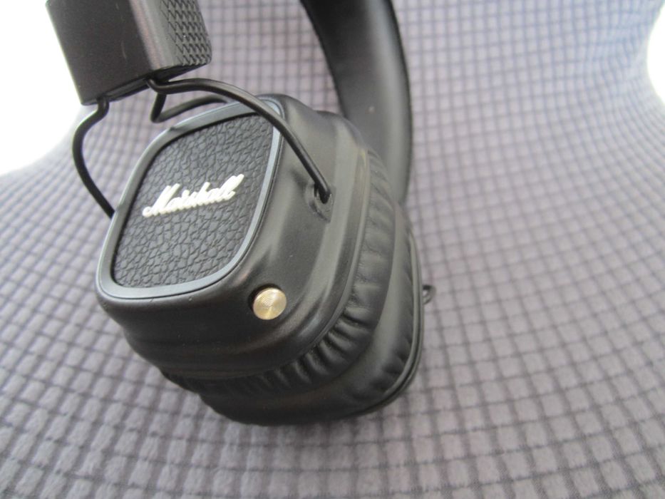 Marshall Major II блутут слушалки