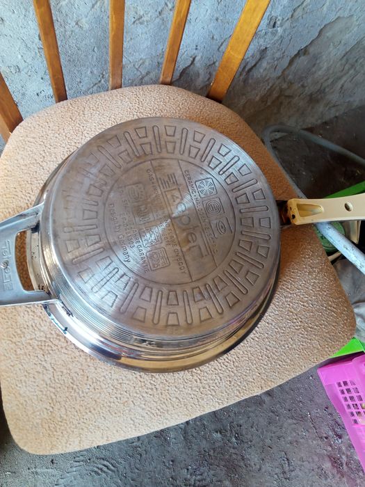 Продам посуду б/у